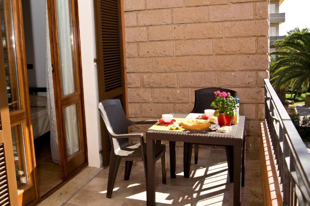 Villa Marogna Alghero Oda fotoğraf